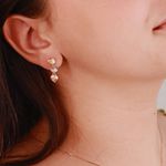 Brinco com 3 Corações 3 Cores em Ouro 18K