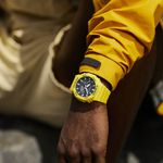 Relógio Casio G-Shock Bluetooth e Tough Solar Amarelo GA-B2100C-9ADR