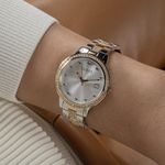 Relógio Guess Feminino Bicolor Com Pedras