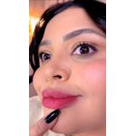 TINT BLUR RUBY ROSE