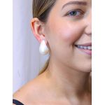 Brinco gota de pérola