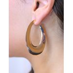 Argola oval ondulada