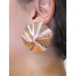 Brinco irregular texturizado