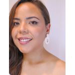 Brinco pendente de coração em acrílico