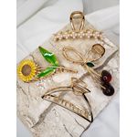 Presilha piranha metal meia lua vazada