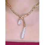 Colar orgânico cruzado