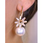 Brinco charme e elegância