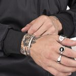 Jaqueta Corta Vento Masculina Forrada com Capuz Preto Benellys