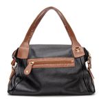 Bolsa em Couro com Bordado Matelassê Preta Izabel