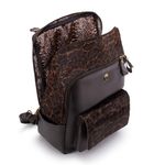 Mochila em Couro Pelo de Onça com Café para Notebook Andrea