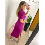 VESTIDO MIDI CANELADO FENDAS FUCSIA