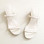 Sandália Mule Salto Bloco Alice Off White