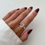 ANEL REGULÁVEL LETRA C ZIRCÔNIA CRISTAL PRATA 925