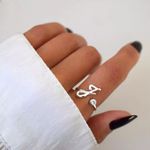 ANEL REGULÁVEL LETRA J ZIRCÔNIA CRISTAL PRATA 925