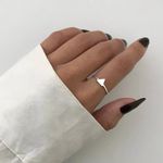 ANEL TRIÂNGULO LISO PRATA 925