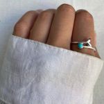 ANEL RABO DE BALEIA PEDRA TURQUESA PRATA 925