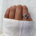 ANEL INDIANO ZIRCÔNIA AZUL ESCURO PRATA 925