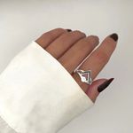 ANEL ENVELHECIDO FLOR ZIRCÔNIA CRISTAL PRATA 925