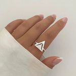 ANEL TRIÂNGULO ZIRCÔNIA CRISTAL PRATA 925