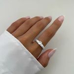 ANEL SOLITÁRIO ZIRCÔNIAS CRISTAIS PRATA 925