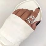 ANEL ARO TRABALHADO LISO PRATA 925