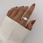 ANEL SOLITÁRIO COM ZIRCÔNIAS CRISTAIS PRATA 925 