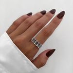 ANEL QUADRADO ZIRCÔNIA LILÁS PRATA 925