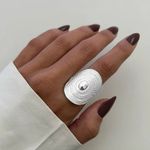 ANEL OVAL TRABALHADO PRATA 925