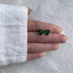 BRINCO CORAÇÃO ZIRCÔNIA VERDE ESCURO PRATA 925