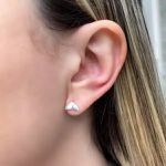 BRINCO RABO DE BALEIA LISO PRATA 925