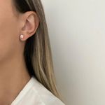 BRINCO QUADRADO PRATA 925