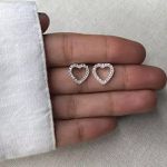 BRINCO DE CORAÇÃO COM ZIRCÔNIA CRISTAL PRATA 925