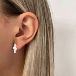 BRINCO CAVALO MARINHO ZIRCÔNIA CRISTAL PRATA 925