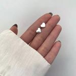 BRINCO CORAÇÃO LISO PRATA 925