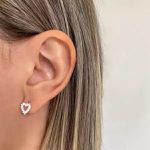 BRINCO CORAÇÃO CRAVEJADO VAZADO PRATA 925