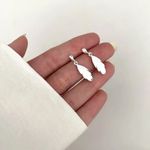 BRINCO FOLHA LISO PRATA 925