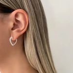 BRINCO CORAÇÃO ZIRCÔNIA CRISTAL PRATA 925