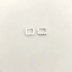 BRINCO QUADRADO CRAVEJADO CLICK P PRATA 925