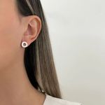 BRINCO CÍRCULO VAZADO ZIRCÔNIA CRISTAL PRATA 925