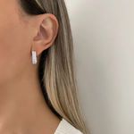 BRINCO RETÂNGULAR LISO PRATA 925