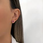 BRINCO QUADRADO ZIRCÔNIA VERMELHO PRATA 925