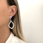 BRINCO GOTA PRATA 925