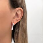 BRINCO ARGOLA CLICK LETRA PENDURADO ZIRCÔNIA CRISTAL PRATA 925