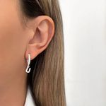 BRINCO ARGOLA CLICK LETRA PENDURADO ZIRCÔNIA CRISTAL PRATA 925