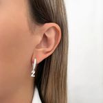 BRINCO ARGOLA CLICK LETRA PENDURADO ZIRCÔNIA CRISTAL PRATA 925