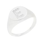 ANEL LETRA E CRAVEJADO PRATA 925