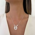 GARGANTILHA LETRA M ZIRCÔNIA CRISTAL PRATA 925