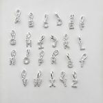 PINGENTE LETRA CRAVEJADO ZIRCÔNIA CRISTAL PRATA 925