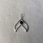 PINGENTE CALDA DE SEREIA PEDRA ONIX PRATA 925