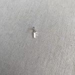 PINGENTE LETRA F PRATA 925